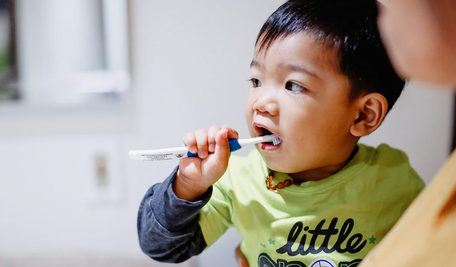 Kids first visit at Orthodontics